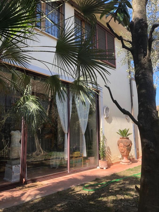 La Villa Bianca - Appartamento In Villa Sesto Fiorentino Exterior foto
