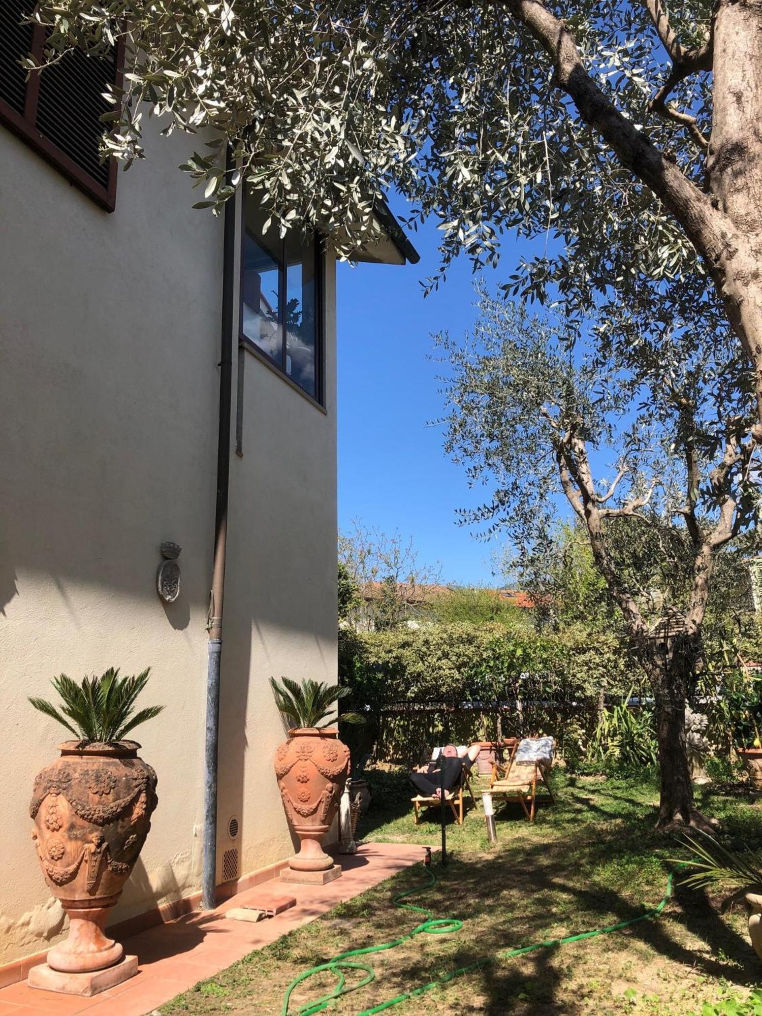 La Villa Bianca - Appartamento In Villa Sesto Fiorentino Exterior foto